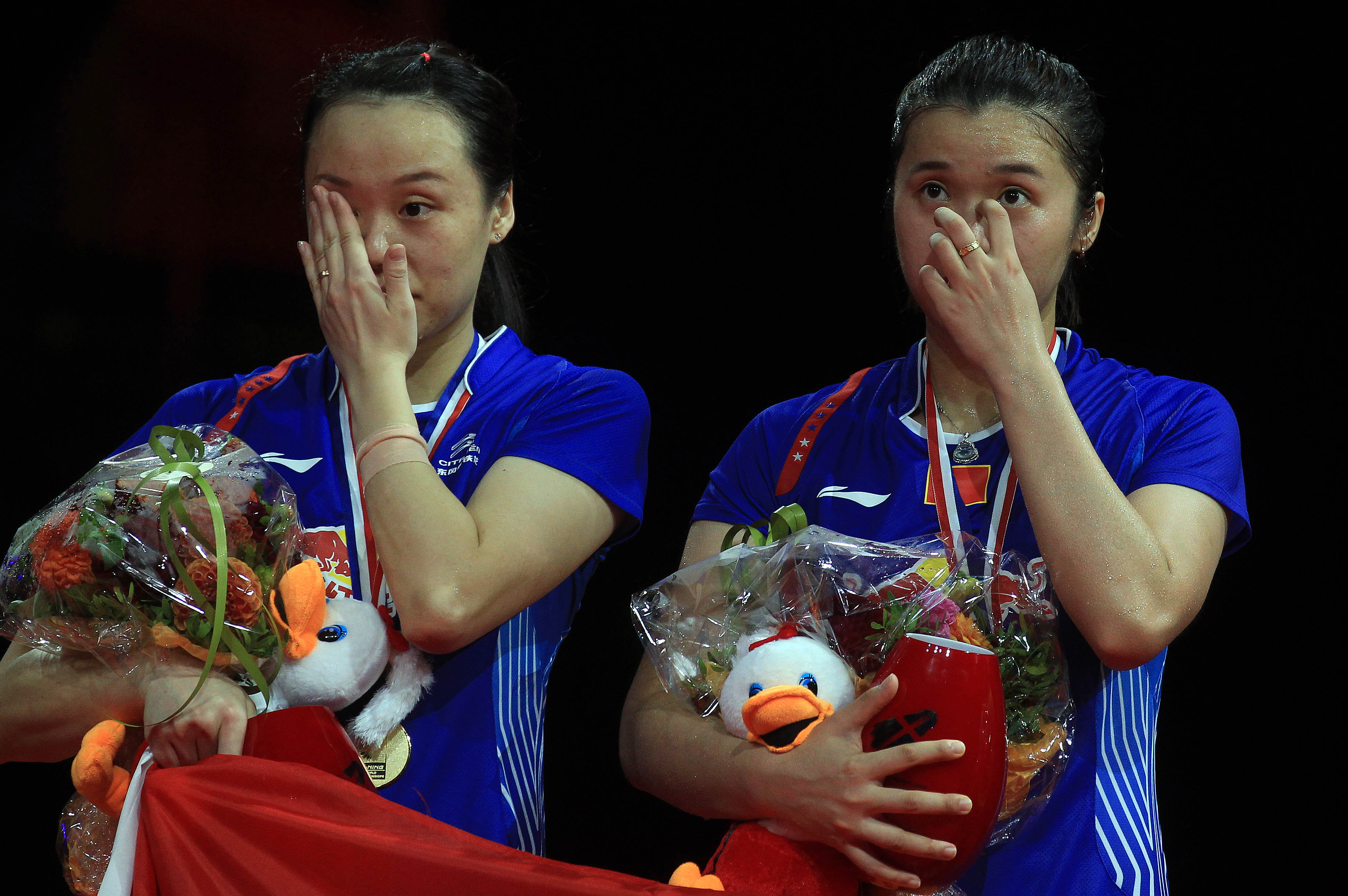 Wang Shixian celebrating her victory at the BWF World Superseries Finals in 2010