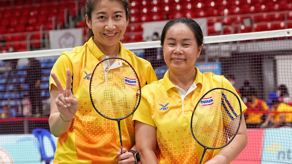 Thai Para: Golden Girls Srinavakul and Saensupa