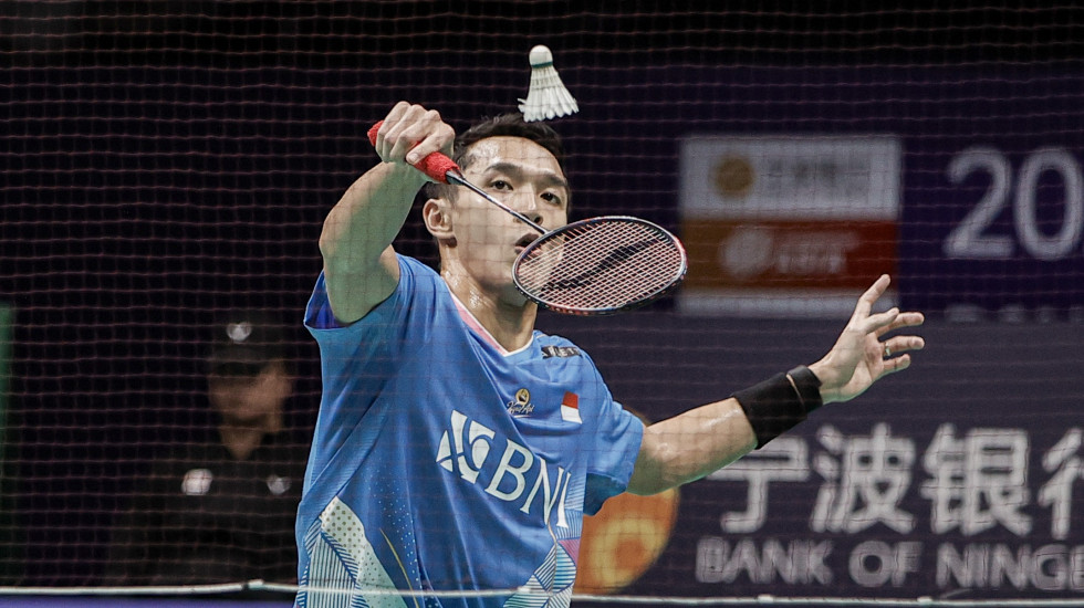 Asian Championships: Christie, Wang Zhi Yi Excel