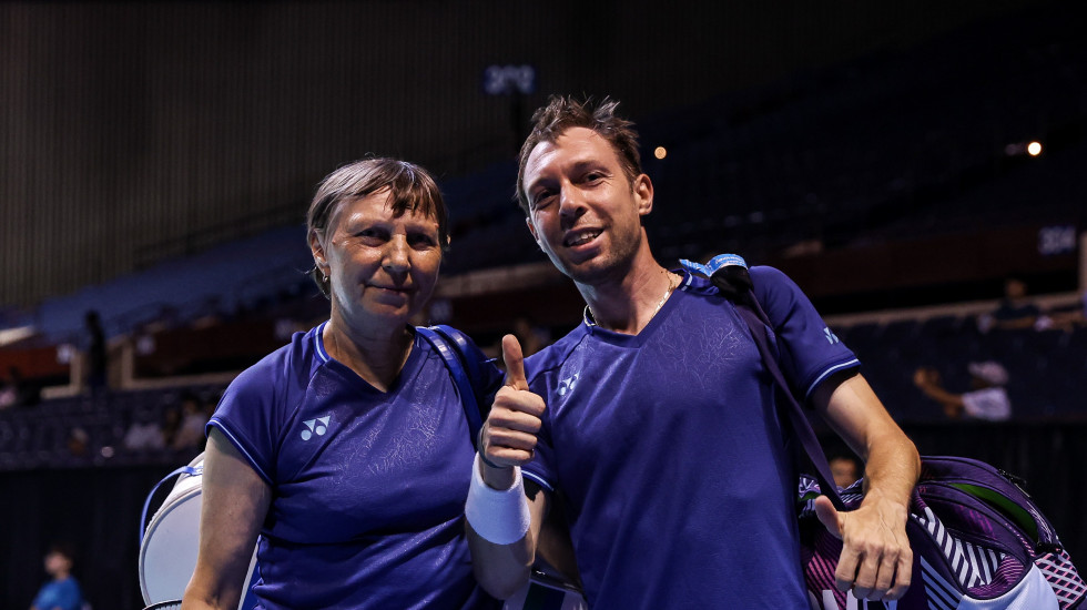 European Championships: Zilbermans Ace Opening Test