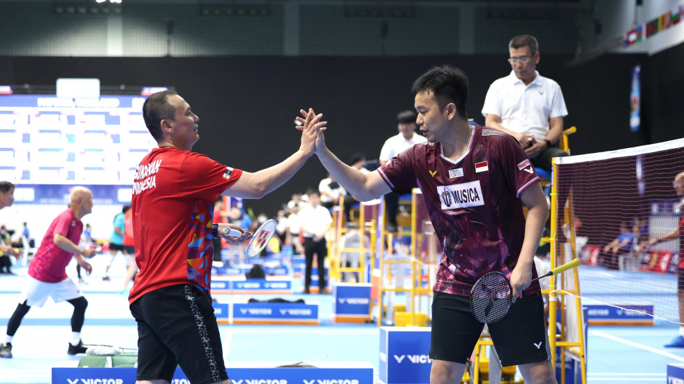 World Seniors: Hendra Setiawan Clinches Double