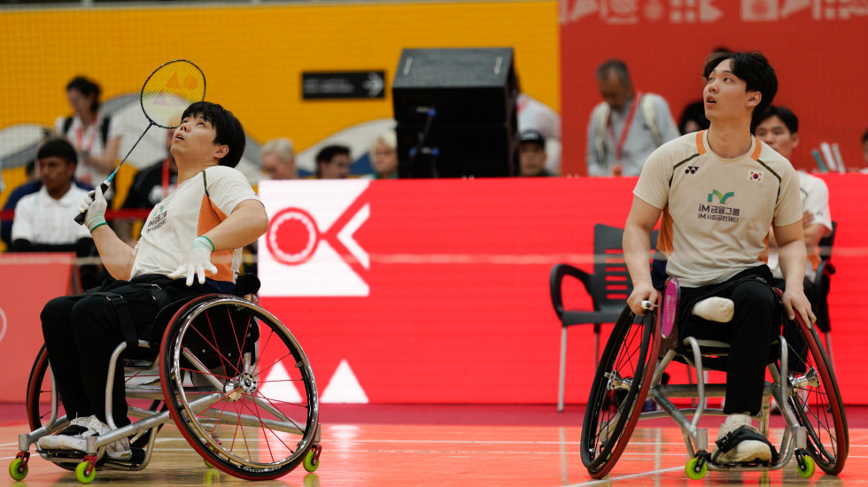 Para World Champs: Park and Yu Grasp Baton