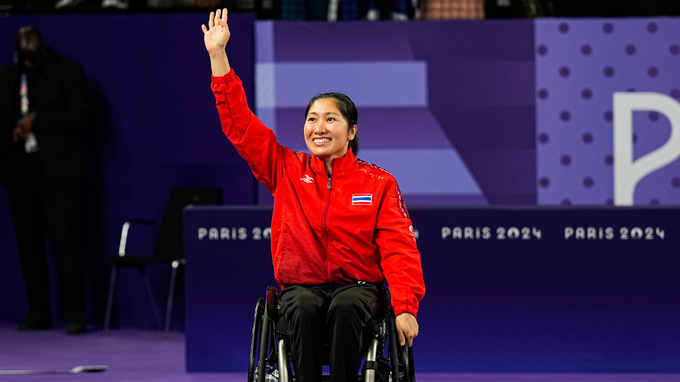 Three-Time World Champion Pookkham Retires